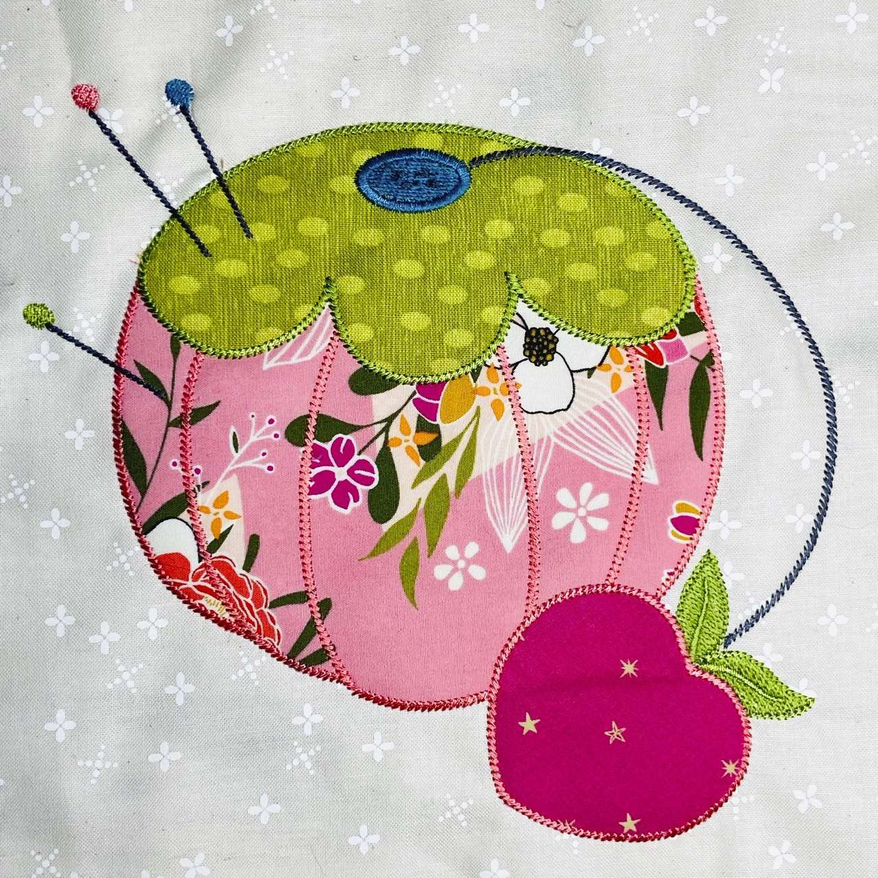 Pincushion applique design